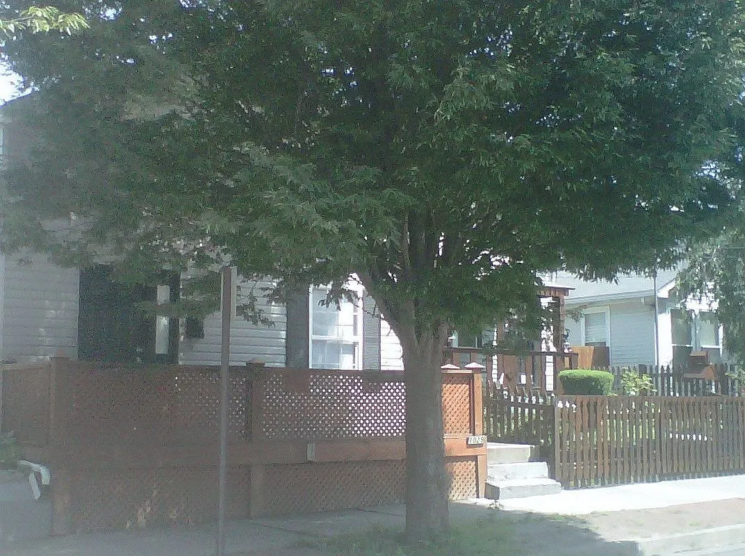 1029 Lampton St photo 1