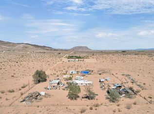 56615 Richards Rd, Landers, CA 92285
