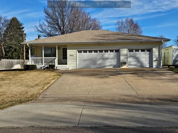 3922 Mary Ln, Grand Island, NE 68803