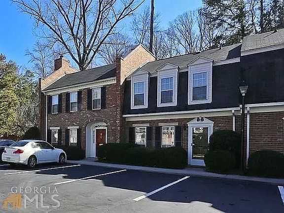 2 Parking Spaces & Extras