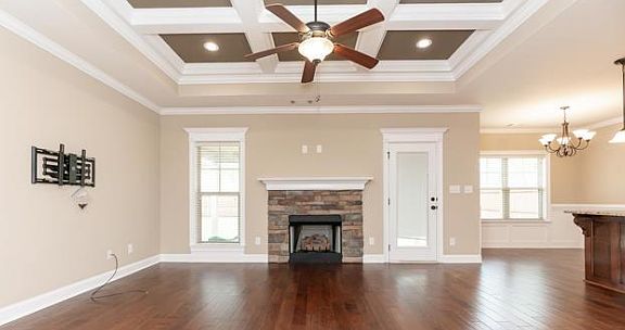 4th image of 122 Highland Point Dr