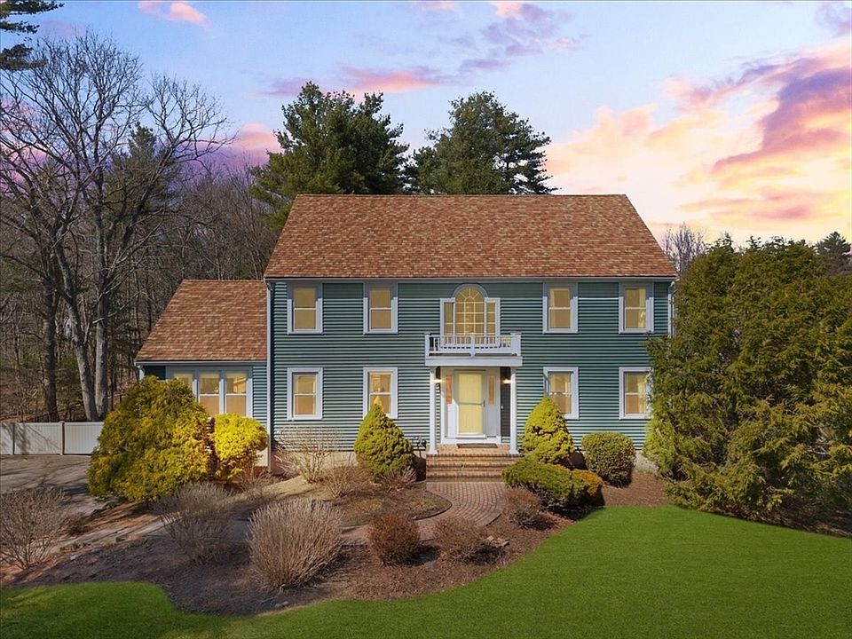 1st image of 78 Gretchen Way