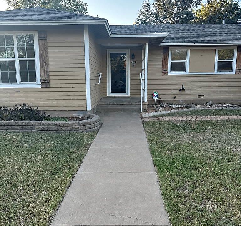 1st image of 2415 Colorado Ave