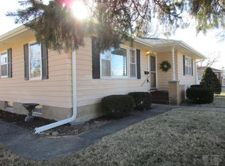 114 Schwartz St, West Burlington, IA 52655