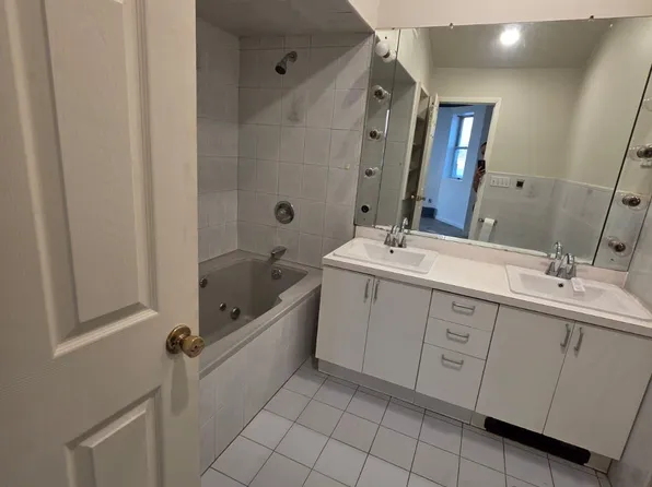 1405 43rd Street image 5 of 11