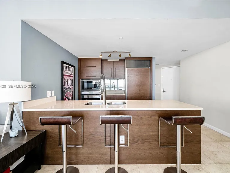 465 Brickell Ave #5302 — Photo 2