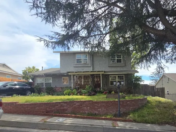 2538 Upper Ter, La Crescenta, CA 91214