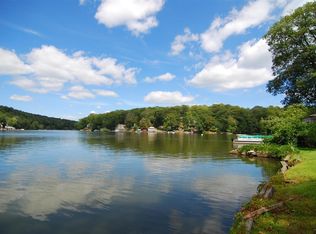 163 Hudson Ave #B, Hopatcong, NJ 07843