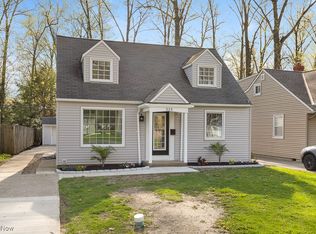 223 Beck Rd, Avon Lake, OH 44012