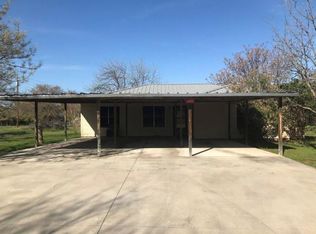 1421 Spring St, Tow, TX 78672