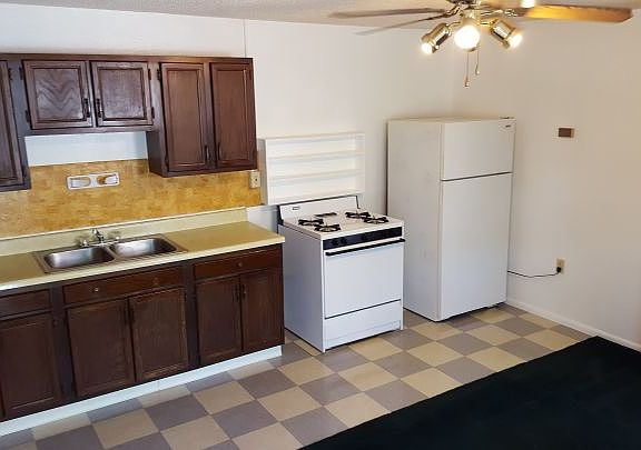 5th image of 218 N 24th St #8