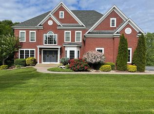 92 Frazer Fir Rd, South Windsor, CT 06074