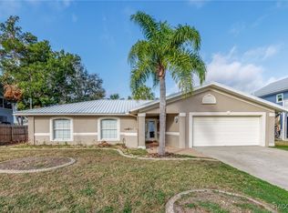 1810 NW 20th Ave, Crystal River, FL 34428