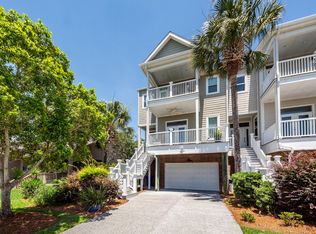 2226 Folly Rd, Charleston, SC 29412