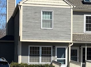 62 Manorwood Dr #62, Branford, CT 06405