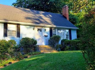 4031 Hallman St, Fairfax, VA
