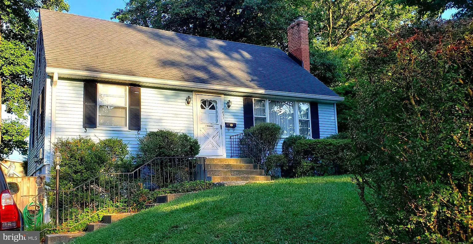 4031 Hallman St photo 1