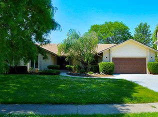 3020 Parkside Dr, Highland Park, IL