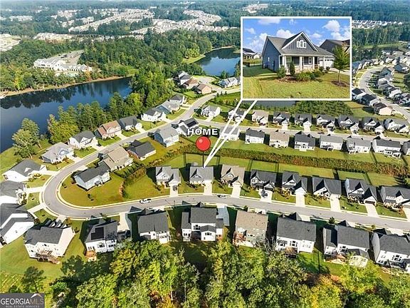3rd image of 627 Michigan Cir