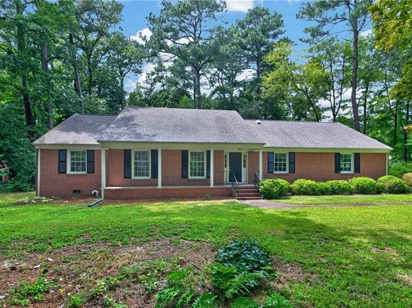401 Piney Point Rd, Yorktown, VA 23692