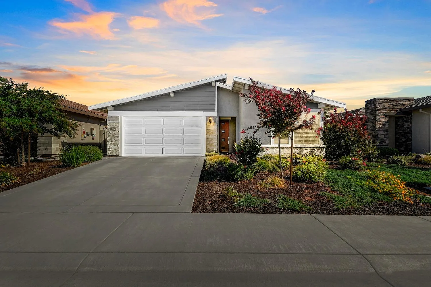4073 Afterlight Ln photo 1