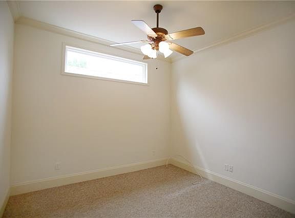5th image of 154 Alvin Callender St #154
