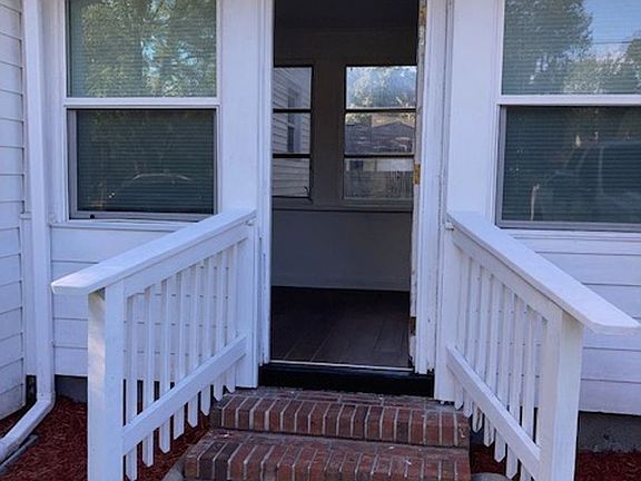5th image of 3527 Crassia St
