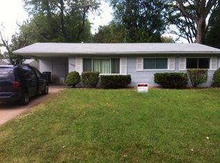 9819 Tanbark Ln, Saint Louis, MO 63134