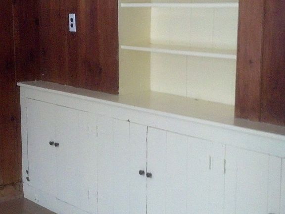 bedroom built-ins