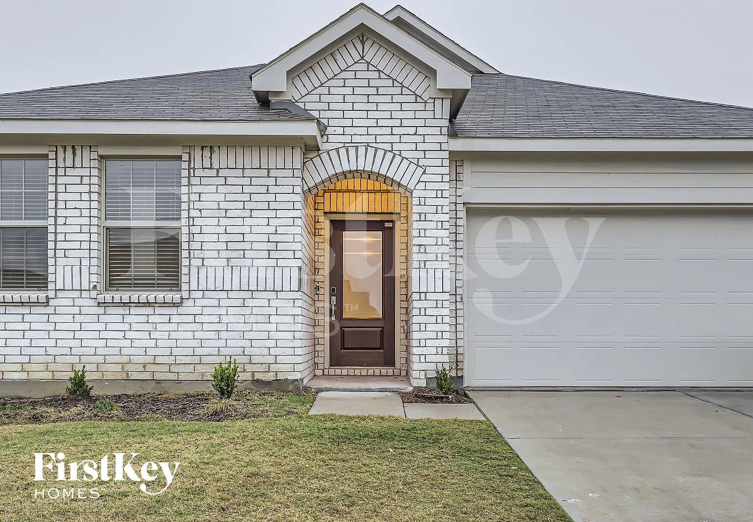 4 bed, 2.0 bath, 1627 sqft, $1,945 — Photo 3