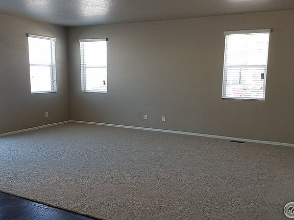 4th image of 918 Pierson Ct