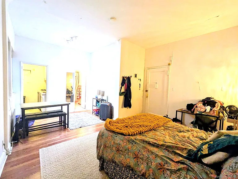 57 W 58th St #7BB — Photo 1