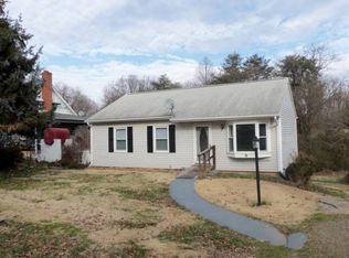 40 Twin Oaks Dr, Ridgeway, VA 24148