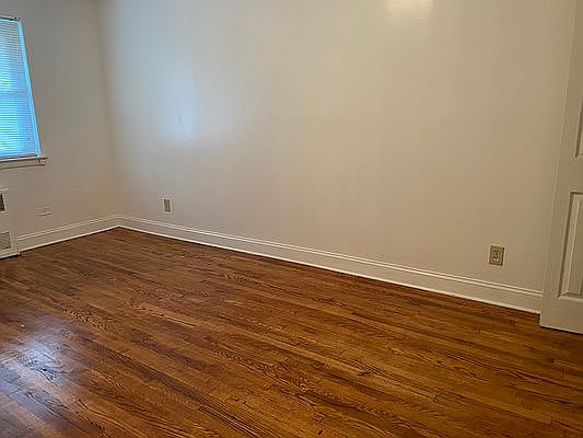 4th image of 2024 E 54th St #A