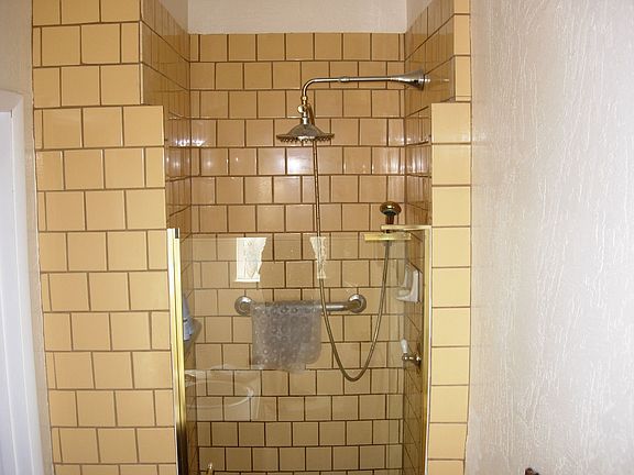 1 of 2 Updated Full Bath