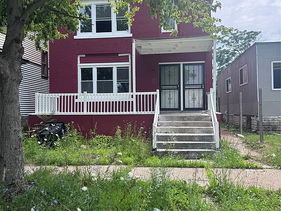 3rd image of 4039 Tuxedo St