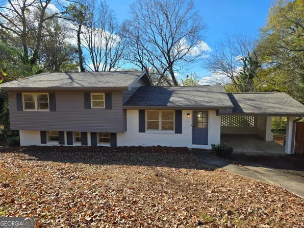 2730 Wayman Dr, Gainesville, GA 30506