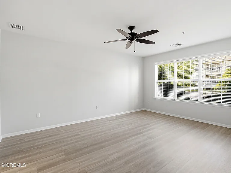 313 Mill Pond Way — Photo 7