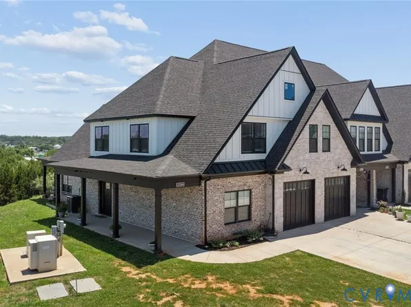 1104 N Westyn Loop, Forest, VA 24551
