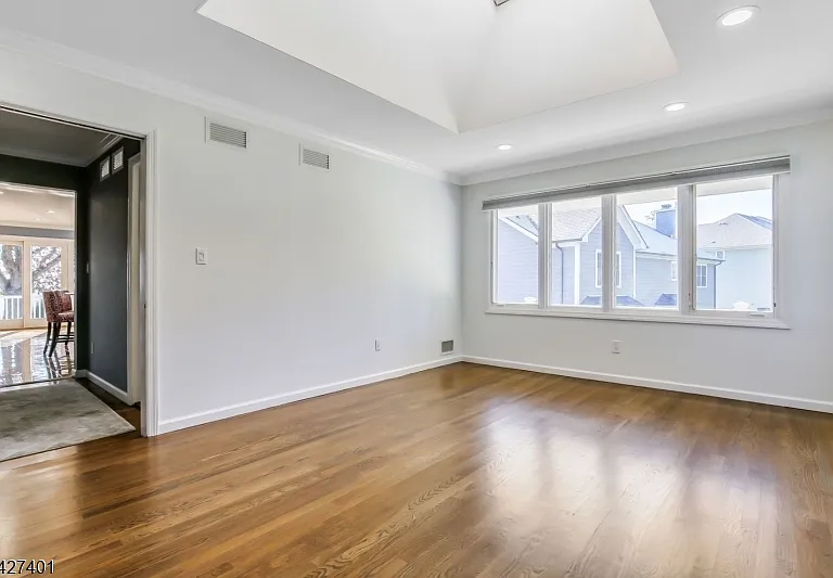 1008 Mary Allen Ln — Photo 10