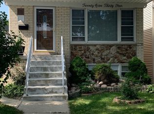2534 N Newcastle Ave, Chicago, IL 60707