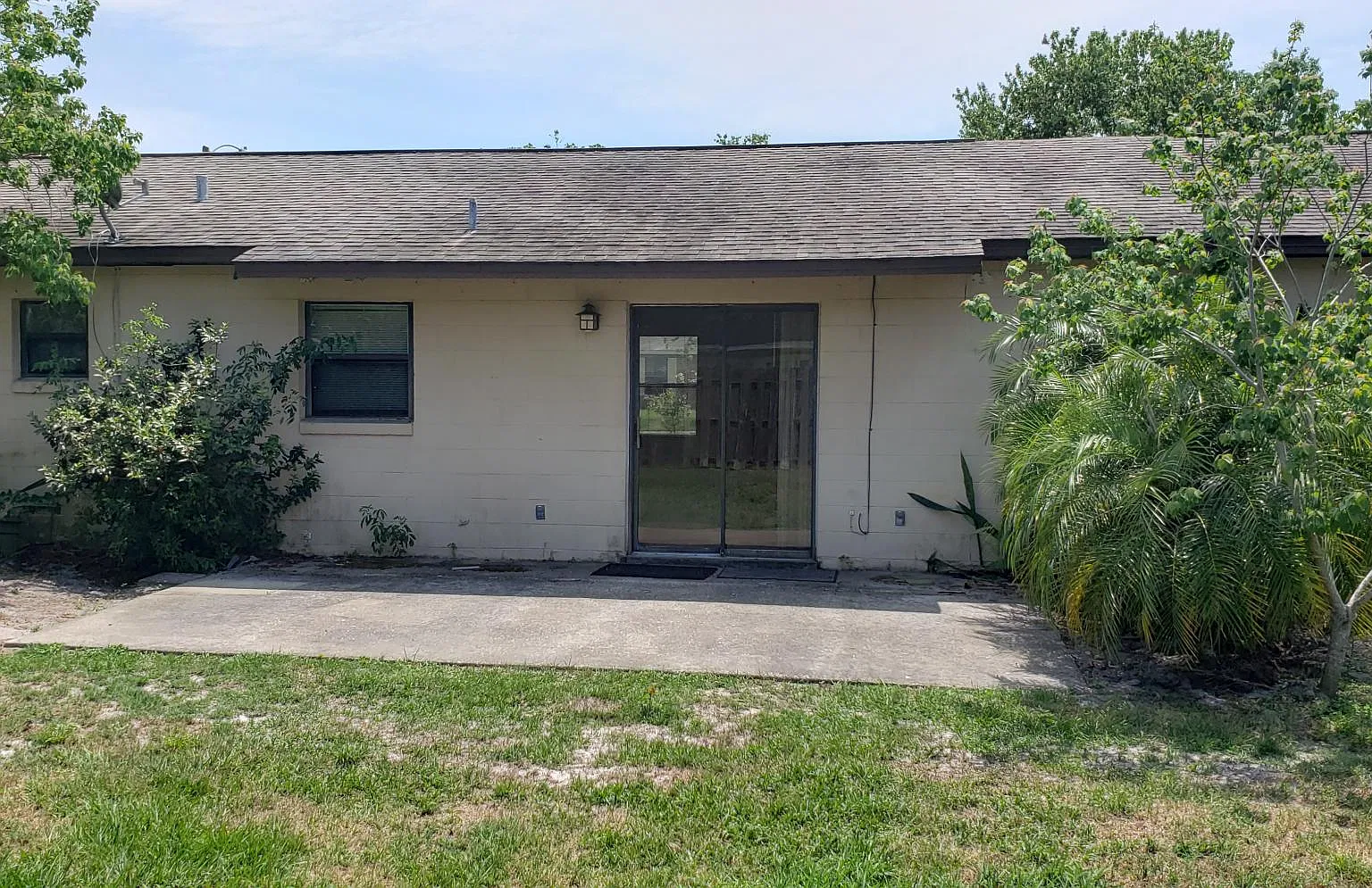 1215 Mellisa Dr — Photo 3