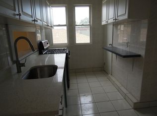 124 Prospect Pl Floor 3, Rutherford, NJ 07070