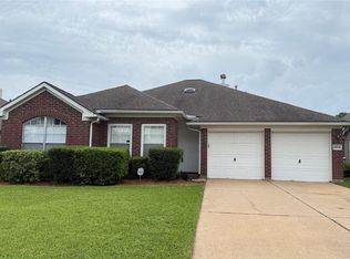 4919 Lochman Ln, Pearland, TX 77584