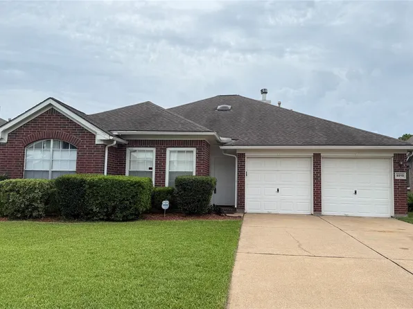 4919 Lochman Ln, Pearland, TX 77584