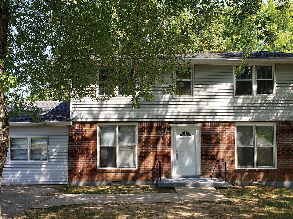 1st image of 523 Gale Dr
