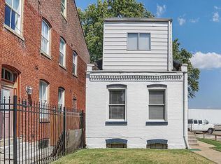 2009 James St, Saint Louis, MO 63104