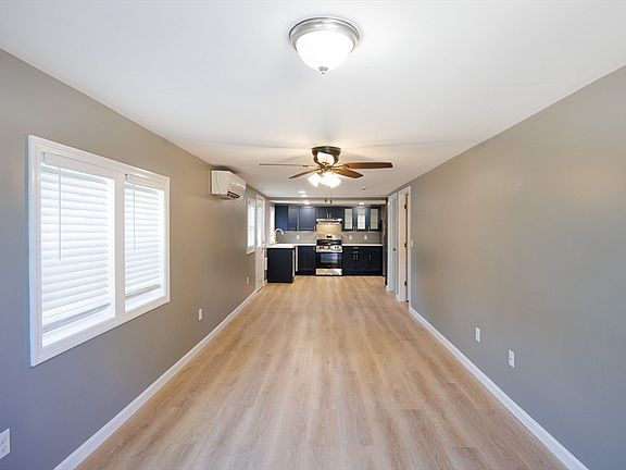 5th image of 8 Freeman Ave