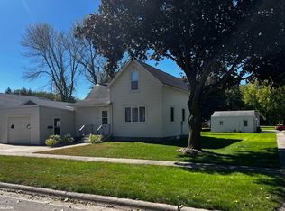 211 State St S, Titonka, IA 50480