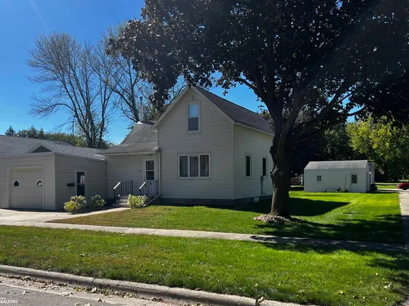 211 State St S, Titonka, IA 50480